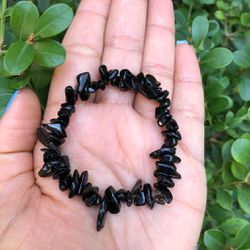 Pulseira de Cascalho Pedra Ônix - Poder - Ktw Cristais