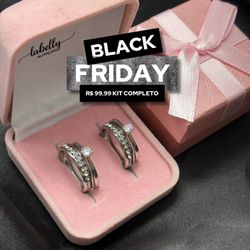 PAR DE ALIANÇAS GIRLS 4’MM CRAVEJADA - COM DOIS AN... - Labelly Alianças