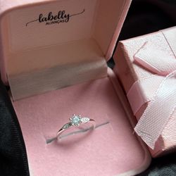 ANEL SOLITÁRIO LIBÉLULA - PRATA 925 - 0042 - Labelly Alianças