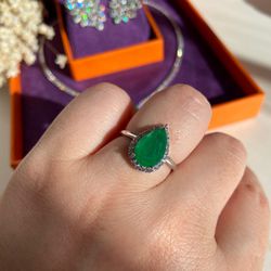 Anel Gota Cravação Verde Esmeralda - LACARMEN