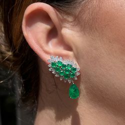 Brinco EarCuff Gota Luxo Verde Esmeralda Prateado - LACARMEN