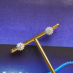 Brinco Solitário com Cravação Prata 925 - LACARMEN