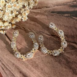 Brinco Argola Frontal Ouro - LACARMEN
