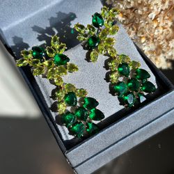 Brinco Duo Verde Esmeralda e Peridoto - LACARMEN