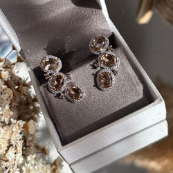 Earcuff 3 Pedras Ovais Champagne - LACARMEN