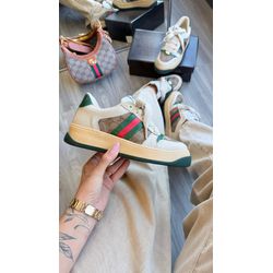 Tênis Feminino Gucci Screener em Plataforma Multic... - LA CASA DO DROP