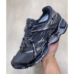 Tênis Unissex Mizuno Wave Prophecy 1 Preto - MZ106 - LA CASA DO DROP