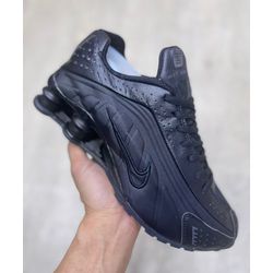 Tênis Masculino Nike Shox R4 Preto - NKR40 - LA CASA DO DROP