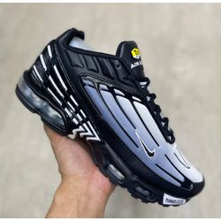 Tênis Masculino Nike Air Max Tn Plus 3 Preto/cinza... - LA CASA DO DROP