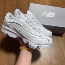 Tênis New Balance 1000 Unissex - Branco - 1000BCO - LA CASA DO DROP