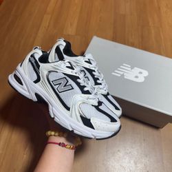 Tênis New Balance Unissex 530 Branco Preto - 530BC... - LA CASA DO DROP