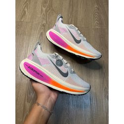Tênis Feminino NK ZoomX Vomero - Rosa Laranja - ZO... - LA CASA DO DROP