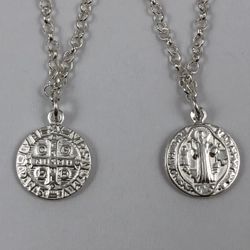 Pulseira Medalhas de São Bento em Prata 925 - PUL0... - LA GYPSY