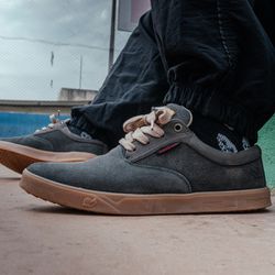 TÊNIS LANDFEET SKATE FIVE-O CHUMBO-LATEX - Landfeet | Skateboard Shoes