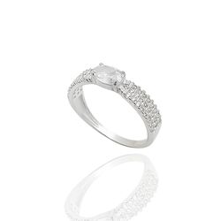 Anel Zircônia Oval Cravejado Prata 925 - A4576 - LE BEAU