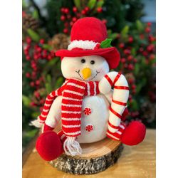 Boneco de Neve Natal Sentado Bengala Vermelho e Br... - BARBIZAN DECORE
