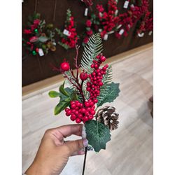 Galho Natalino Pick Berry Pinha Enfeite P Árvore N... - BARBIZAN DECORE
