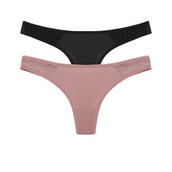 Kit com duas calcinhas fio.