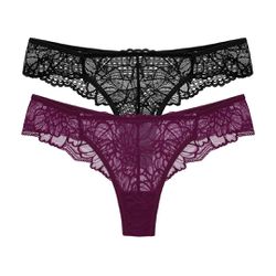 Kit com duas calcinhas fio.