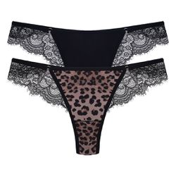 Kit com duas calcinhas fio.