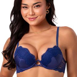 Conjunto Push Up. Calcinha fio.