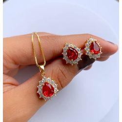 Conjunto Gota Cravejado na Micro Zircônia - CON418 - Lojas das Revendedoras