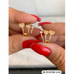 Brinco ear hook de coração cravejado - B1882 - Lojas das Revendedoras