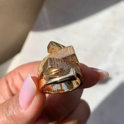Anel trabalhado em micro zircônia linha Premium -... - Lojas das Revendedoras