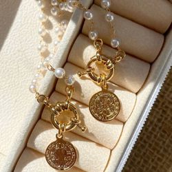 Pulseira de perola são Bento (cada) - P3421 - Lojas das Revendedoras