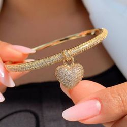 Bracelete Linha Premium de coração cravejado - p... - Lojas das Revendedoras
