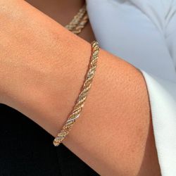 Pulseira linha Premium cabo de aço 3 banhos - P33... - Lojas das Revendedoras