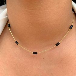 Chocker com detalhes pretos - C9050 - Lojas das Revendedoras
