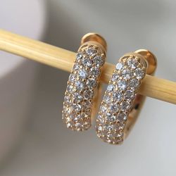Brinco de argola cravejada - B85325 - Lojas das Revendedoras