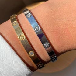 Bracelete no aço com ponto de luz - P75 - Lojas das Revendedoras