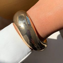 Bracelete bijoux liso ondulado - P60 - Lojas das Revendedoras