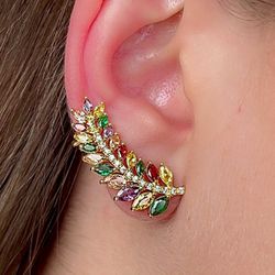 Ear Cuff De Folha Cravejado Na Micro Zirconia - B9... - Lojas das Revendedoras