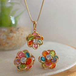 Conjunto de flor trabalhado na zircônia - CON7515 - Lojas das Revendedoras