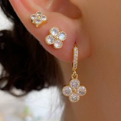 Trio de Brinco de trevo - B85389 - Lojas das Revendedoras