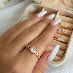 Anel infinito e pedra central - A9419 - Lojas das Revendedoras