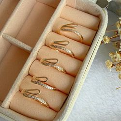 Anel Regulável com zircônias minimalistas (cada) -... - Lojas das Revendedoras