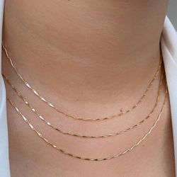 Colar Golden Lines triplo - C15835 - Lojas das Revendedoras