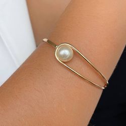 Bracelete com perola liso - P3358 - Lojas das Revendedoras