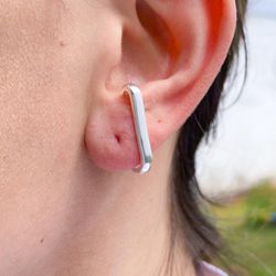 Brinco Ear Cuff Lisa Na Prata 925 - B9209 - Lojas das Revendedoras