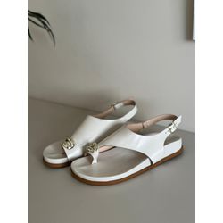 Papete Feminina Dedo - cor off white - LET SHOES