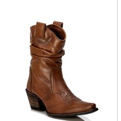 Bota Fem Tucson Firenze Caramelo - T744 - LUXURY COUNTRY WOMAN