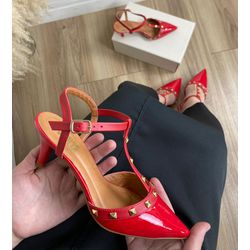 Scarpin Spikes Vermelho - MADAME MALIA 