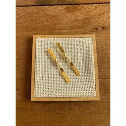 Brinco Palito Torcido Dourado 6cm - 22861 - M&A jóias