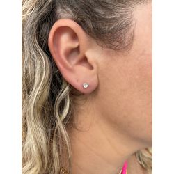 BRINCO ZIRCÔNIA CORAÇÃO PEQUENO - 0014 - MarAmar Pratas e Semijoias 
