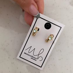 Brinco meia argola zircônia verde - 000205 - Mariana Bertoni Acessórios