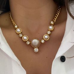 Colar de perolas, zircônias na corrente cubana - ... - Mariana Bertoni Acessórios